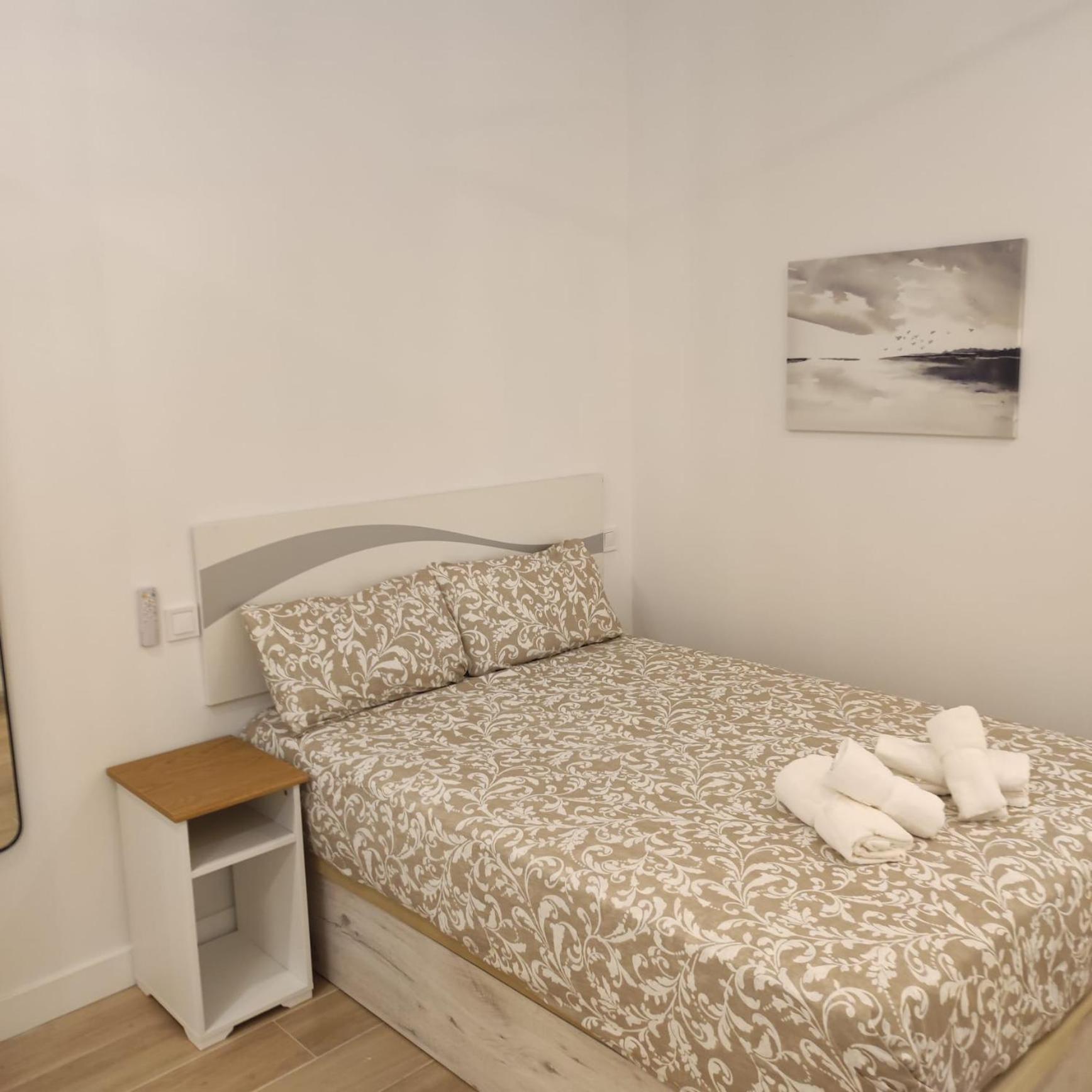 Av. Asturias Apartamento Madrid Exterior foto